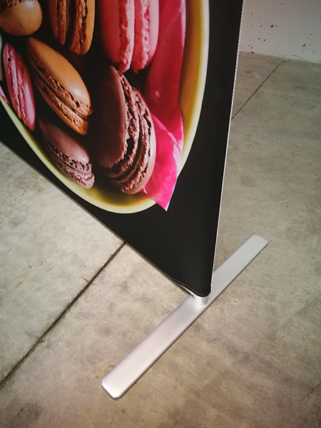 Fabric banner stand