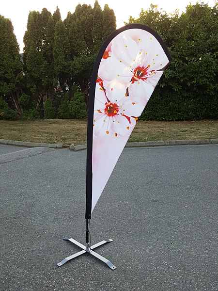 Custom feather and teardrop beach flag banner