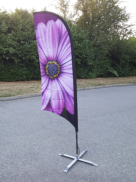 Custom feather and teardrop beach flag banner