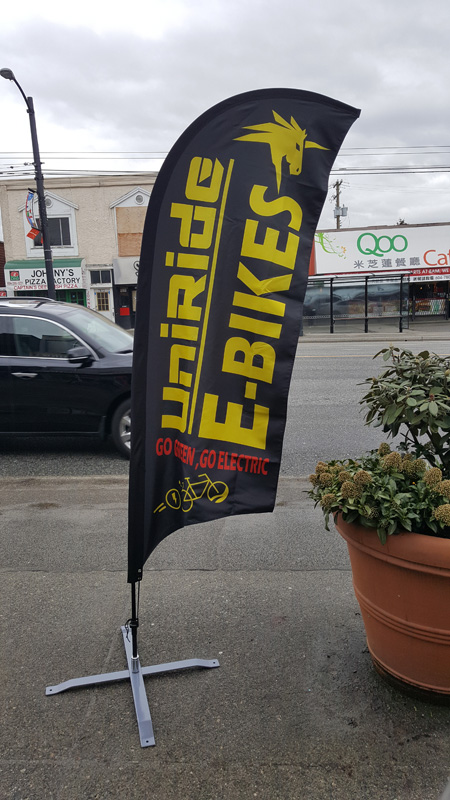 Custom feather and teardrop beach flag banner